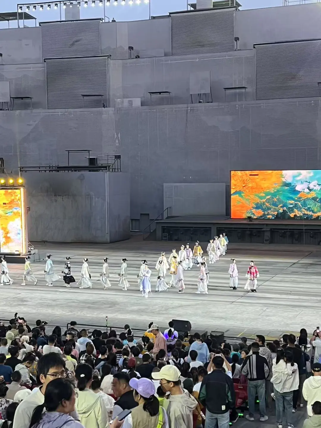 定远打铁花，非遗技艺传承人来啦！