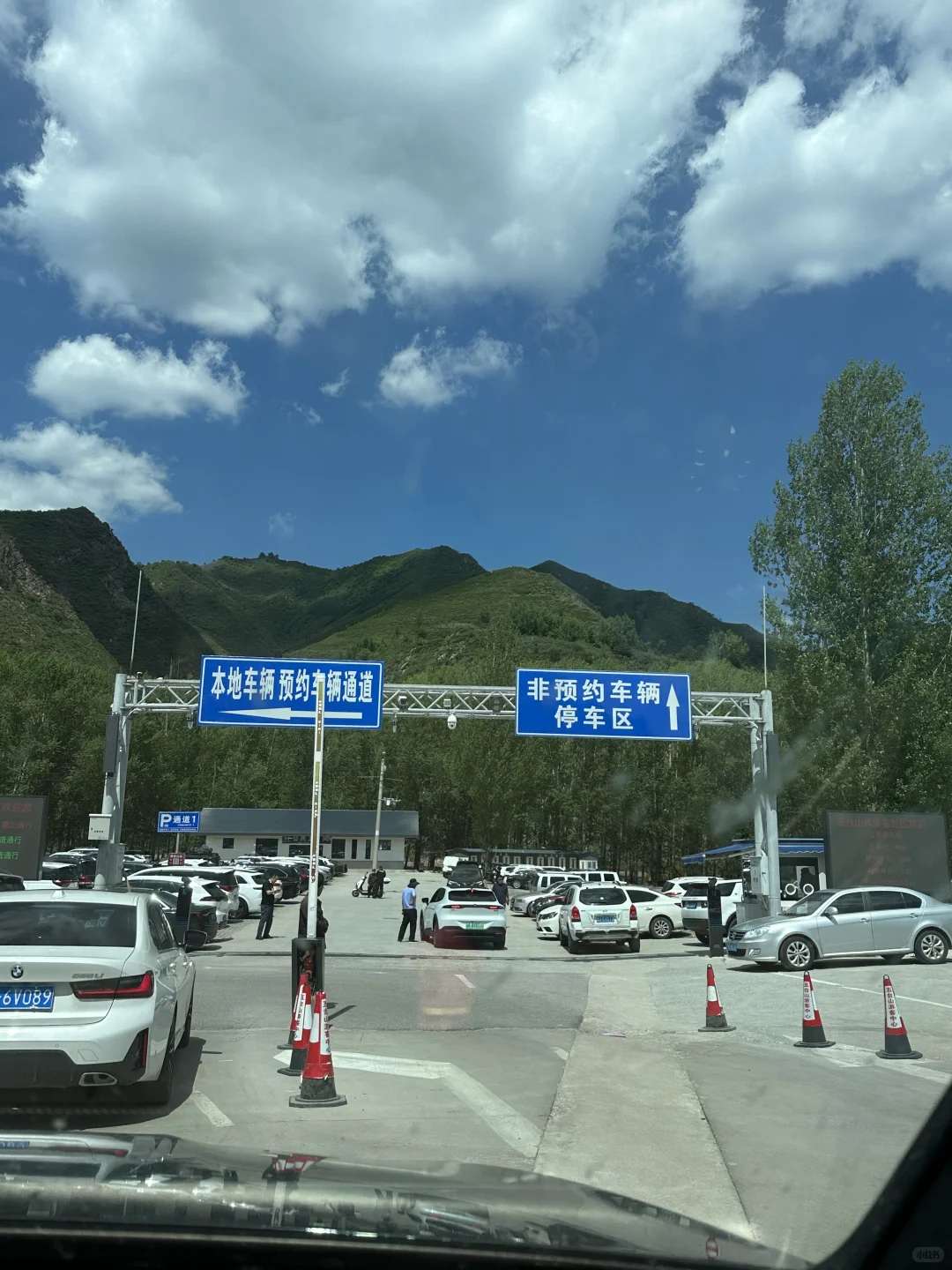北京🚗3小时抵达北方“小伊犁”