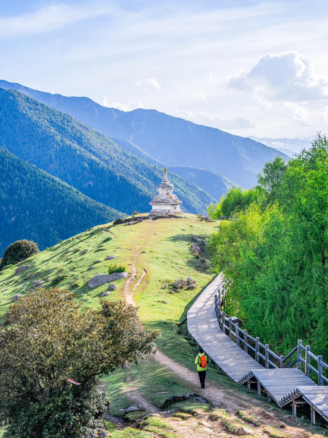 5.26实拍｜四姑娘山徒步 闯入20℃的绿野仙踪