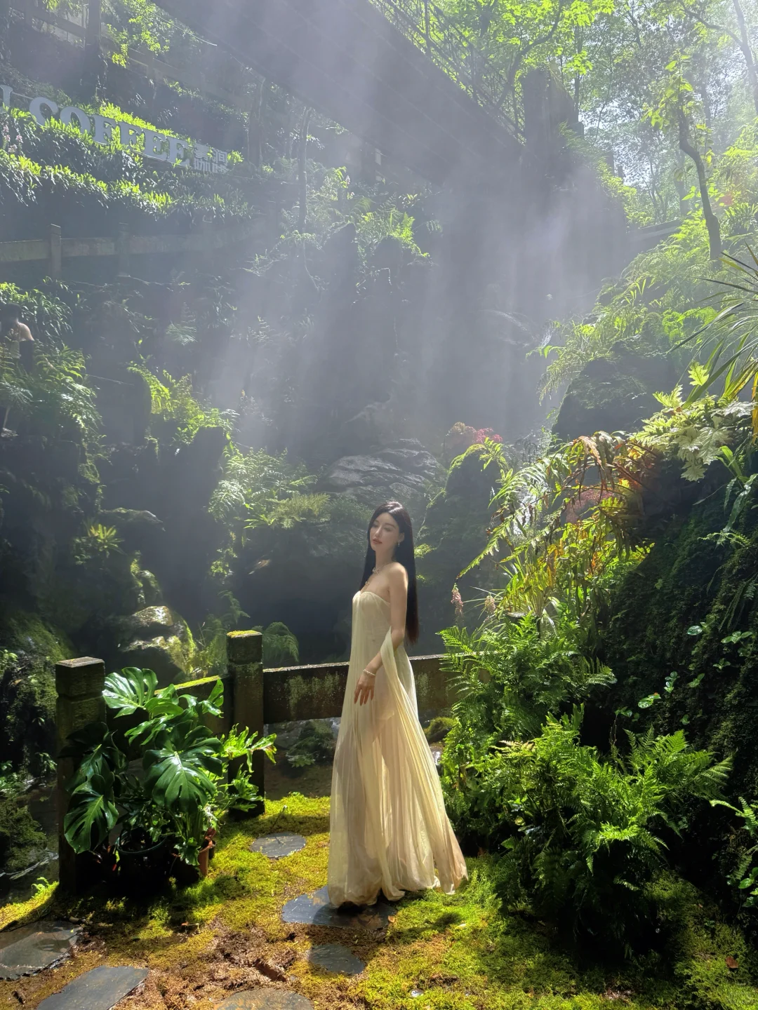 杭州开车半小时 从都市直达仙境