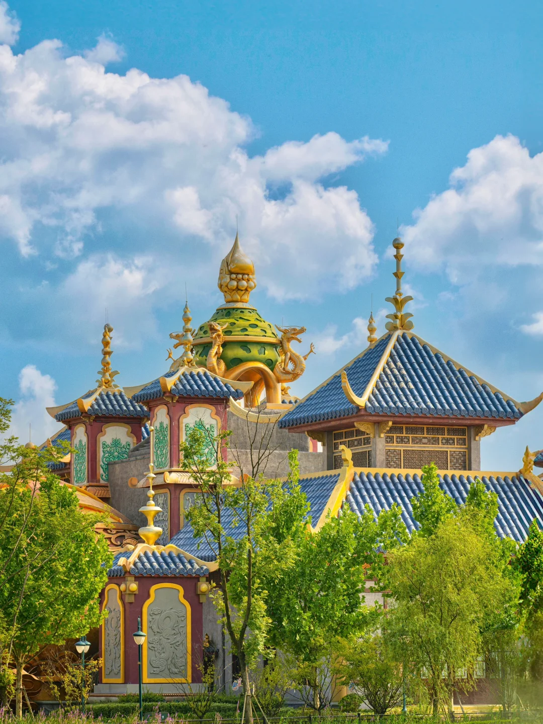 跨越500公里❗️只为来中国最魔幻的乐园