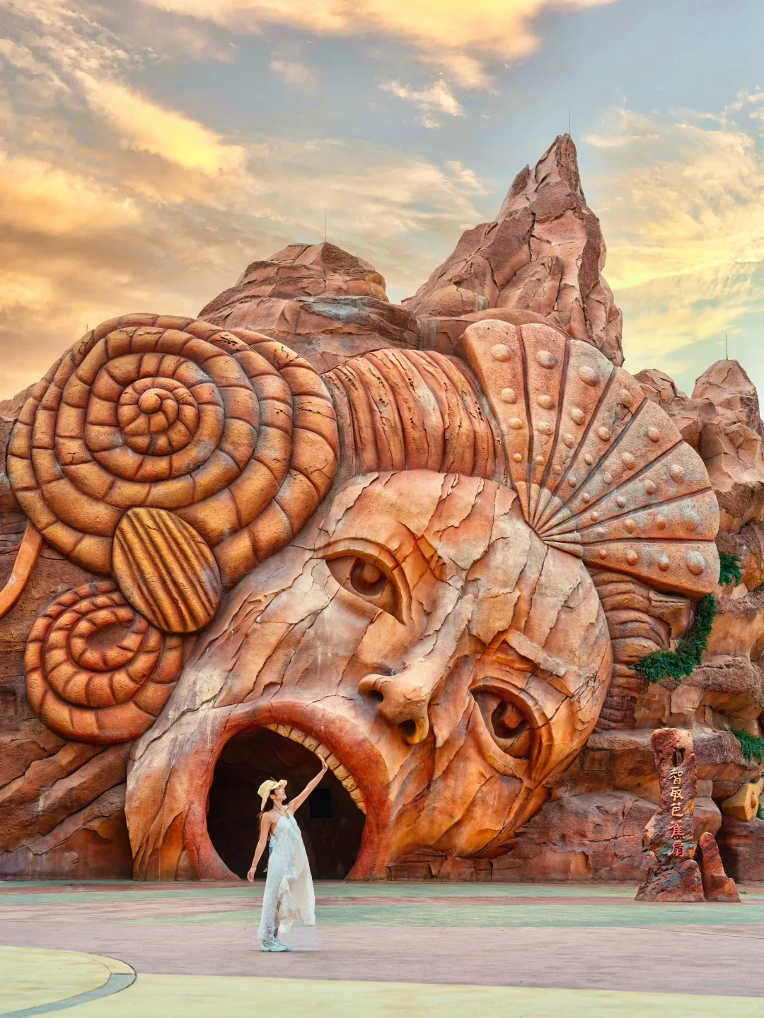 跨越500公里❗️只为来中国最魔幻的乐园