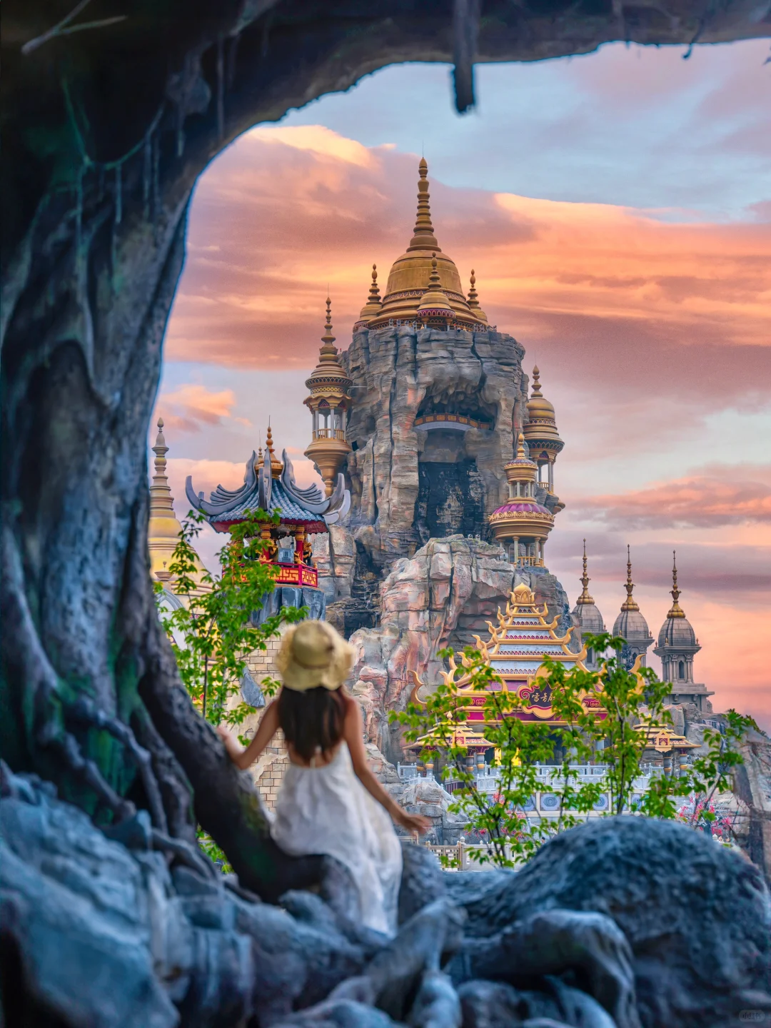 跨越500公里❗️只为来中国最魔幻的乐园