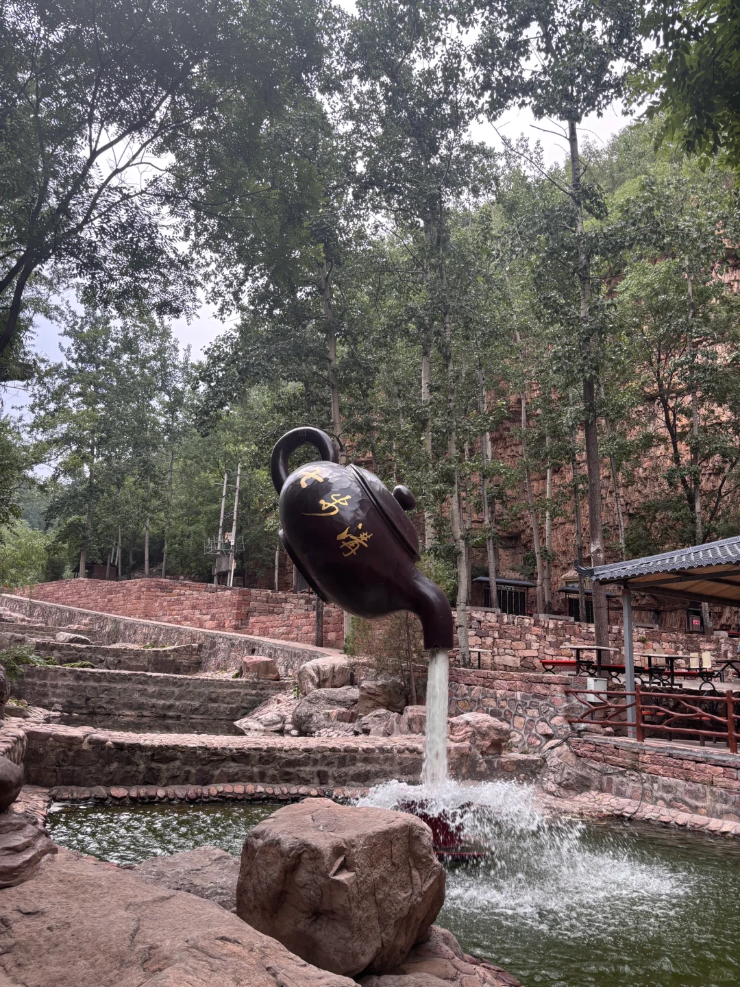 河北邯郸太行山脉七步沟