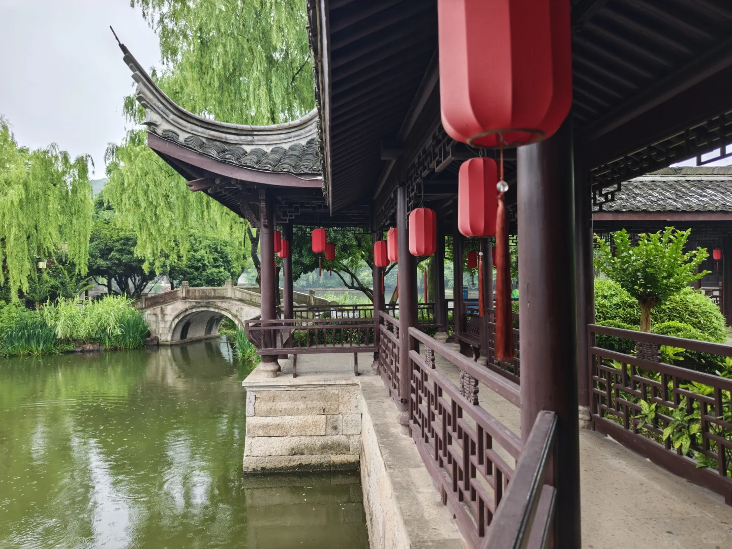 绍兴东湖