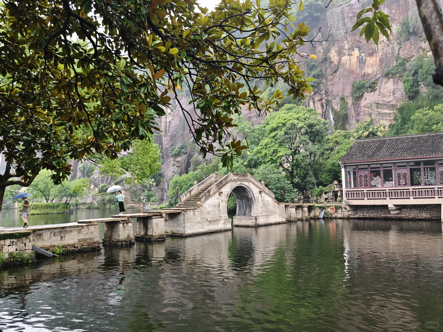 绍兴东湖