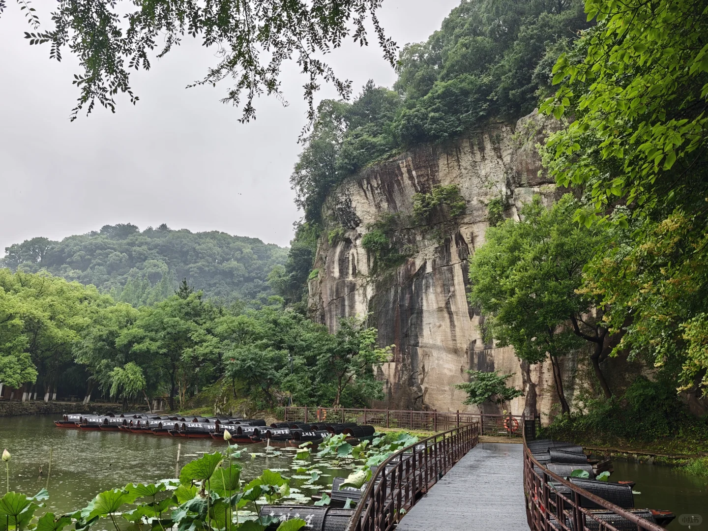 绍兴东湖