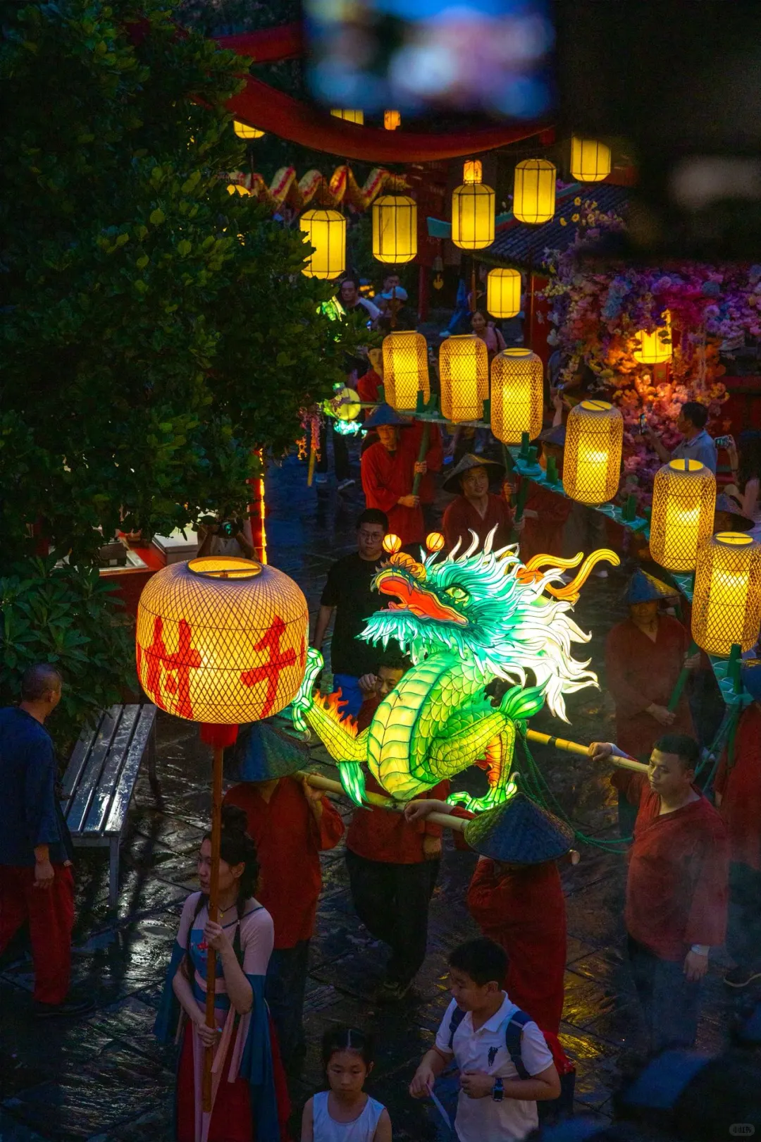 发个朋友圈都问疯啦！以为我去迪拜啦……