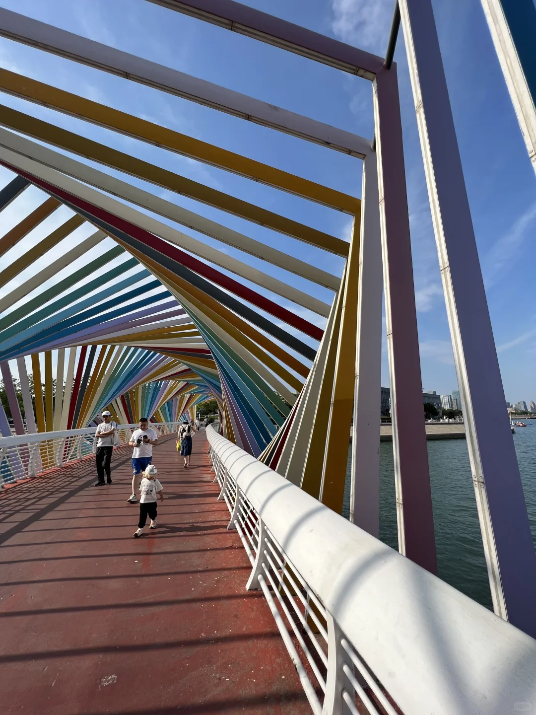 青岛旅游攻略｜海边citywalk路线&美食推荐