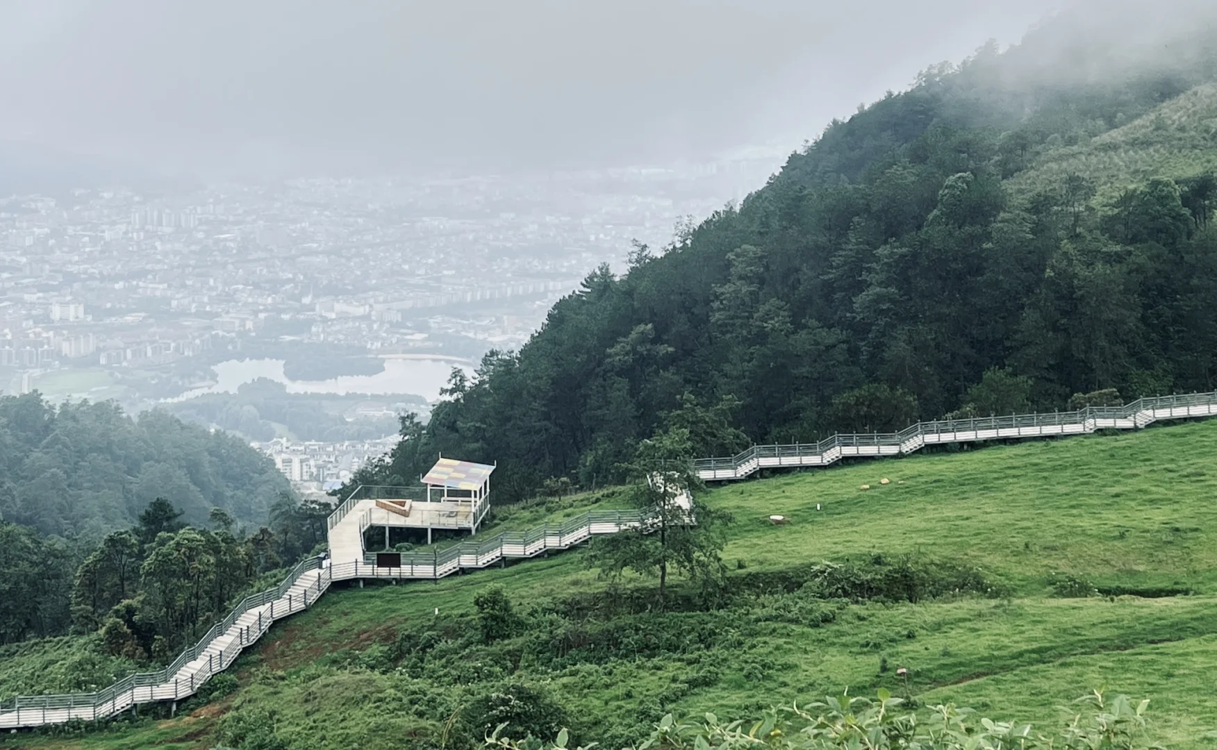 被低估的腾冲，比大理更适合旅居的地方