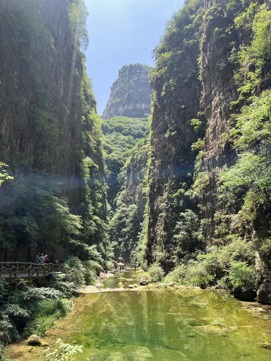 走晋 八泉峡