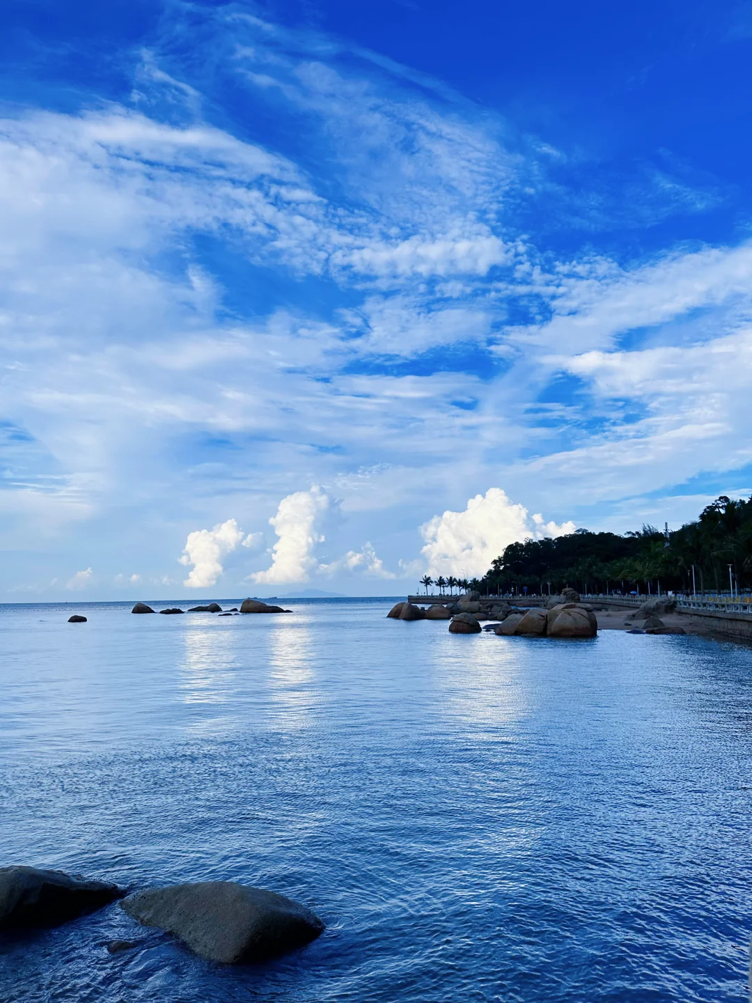 灯塔与大海🌊天气绝佳，越晚景色越美