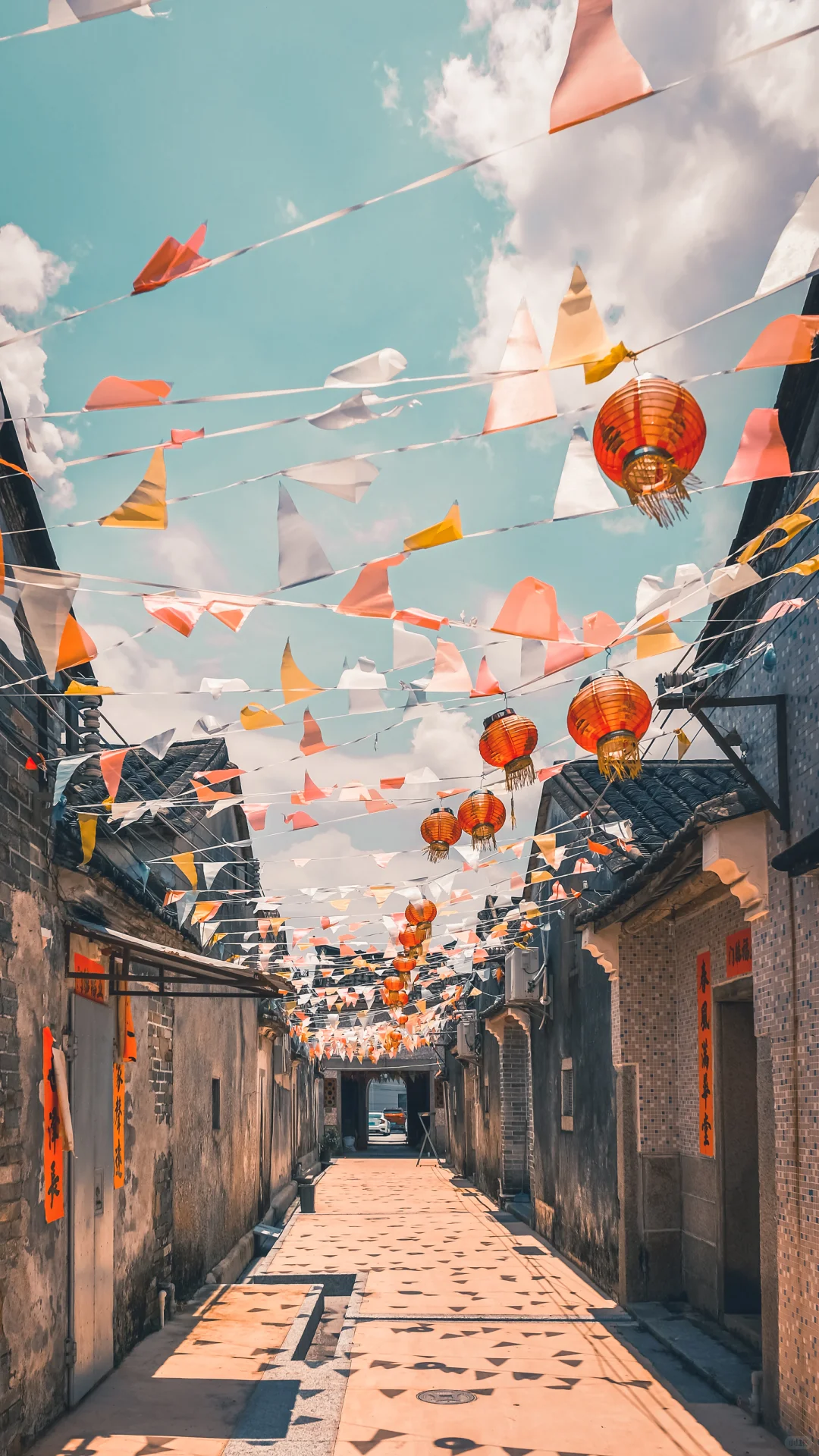 你可能不认识我，但你或许去过我拍的古村