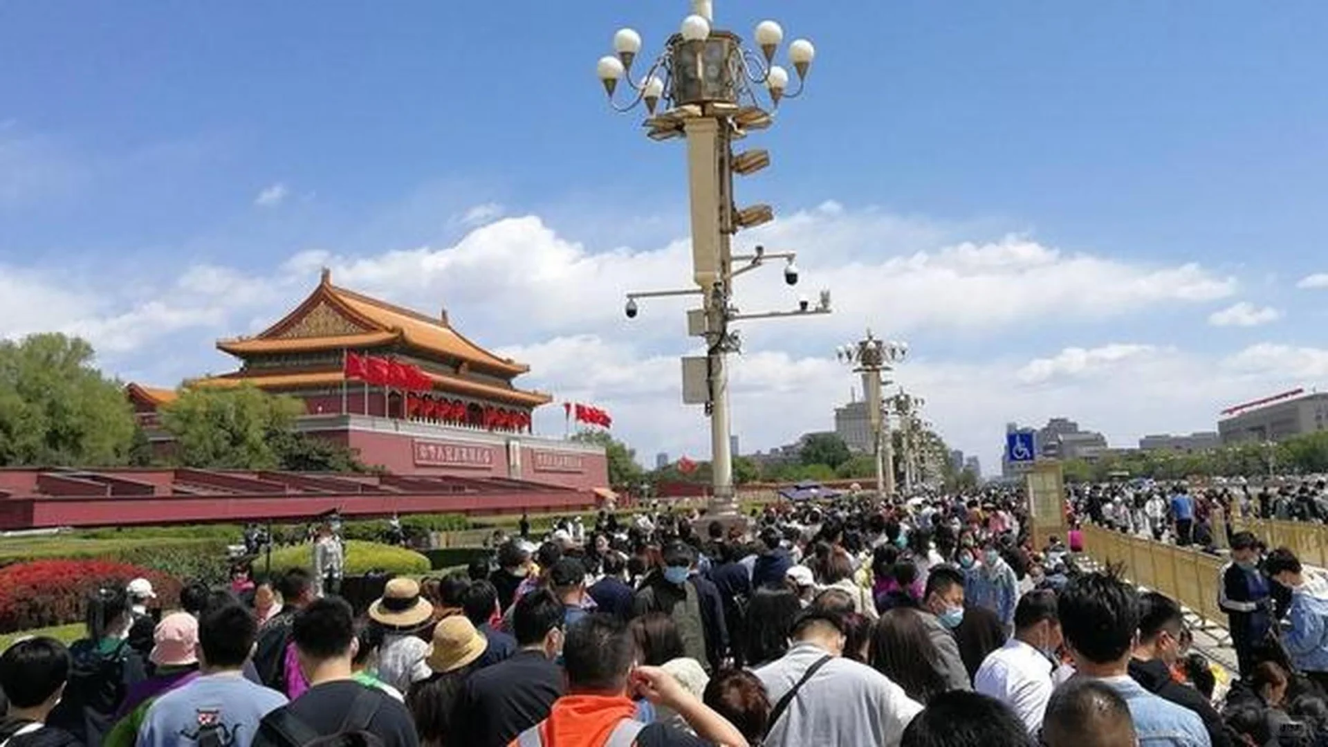 五一来北京旅游，你想象不出会有多累！