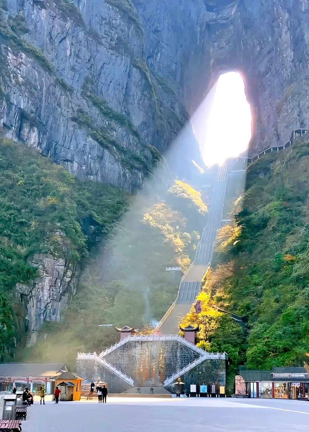 探秘仙境张家界