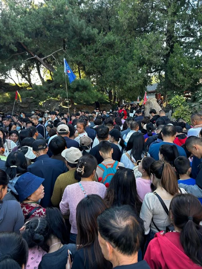 五一来北京旅游，你想象不出会有多累！