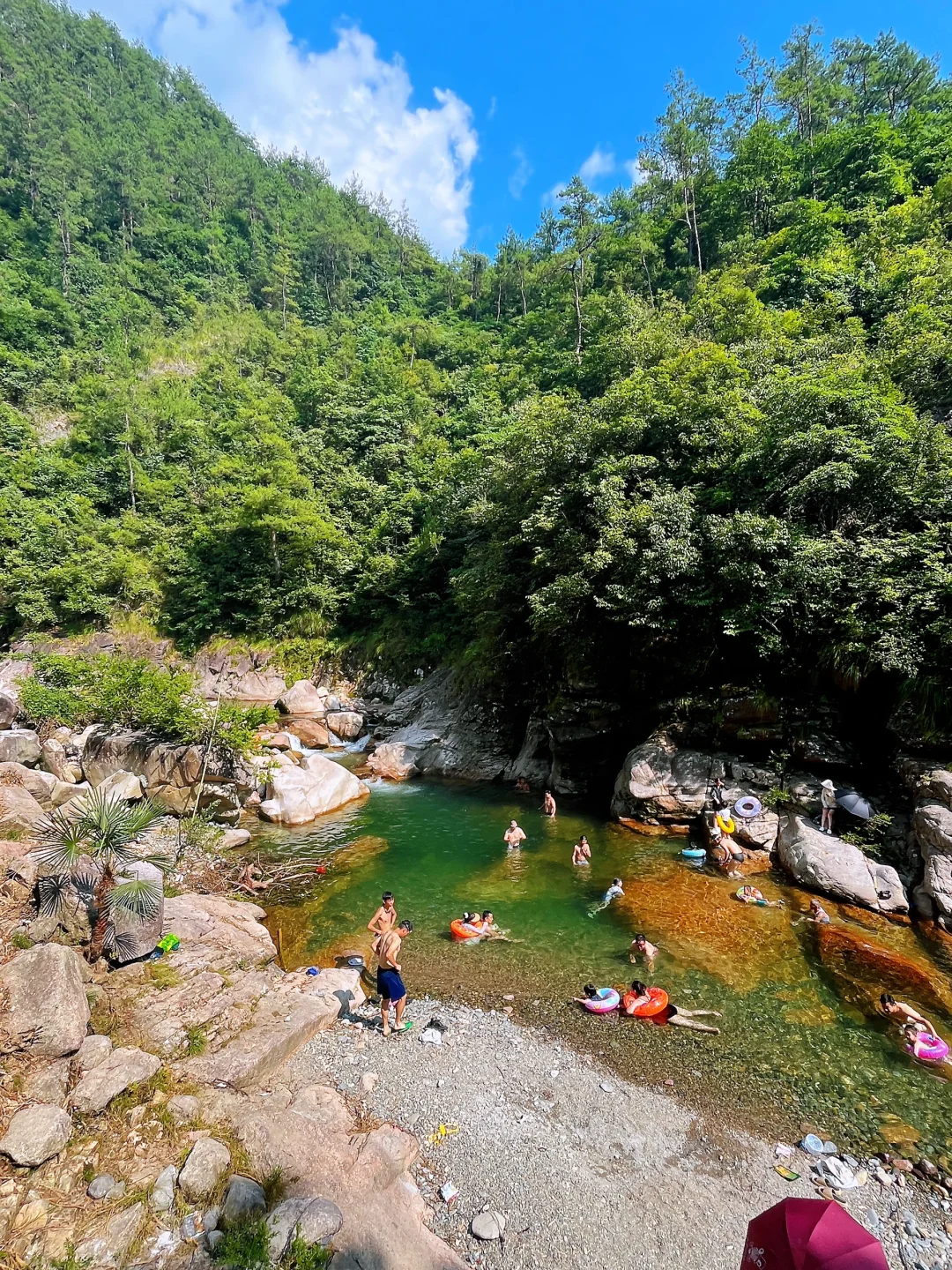 江浙沪皖免费溯溪玩水天花板，不服带图来辩