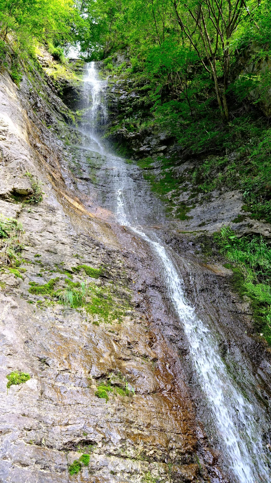 🍃北京避暑天花板！小五台辉川溯溪踩水💦