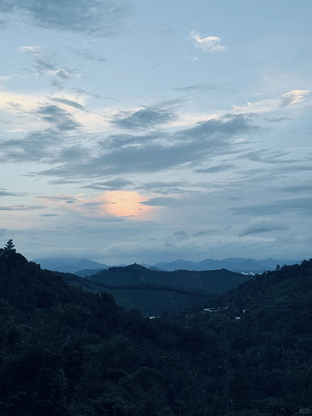 住在山里的度假村⛰️