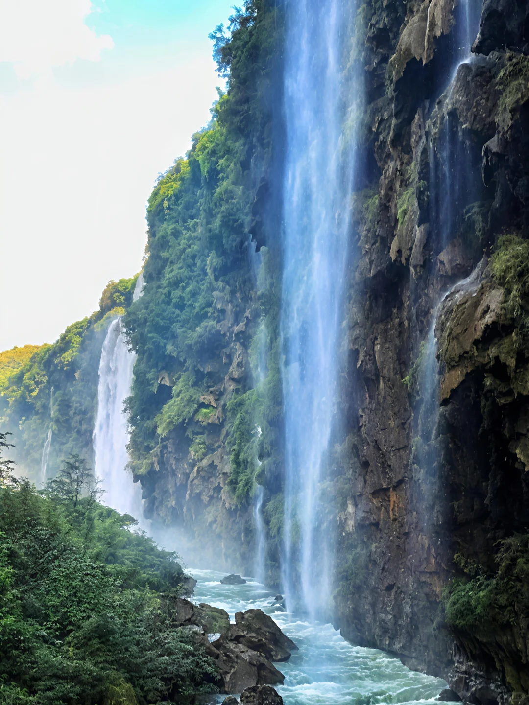 地球🌏最美伤疤—贵州兴义马岭河峡谷。