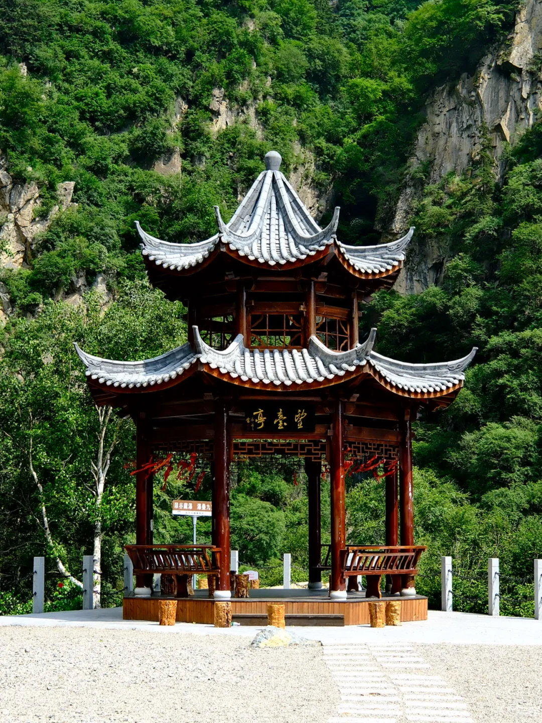 🍃北京避暑天花板！小五台辉川溯溪踩水💦