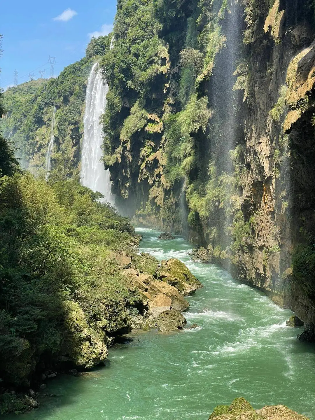 地球🌏最美伤疤—贵州兴义马岭河峡谷。