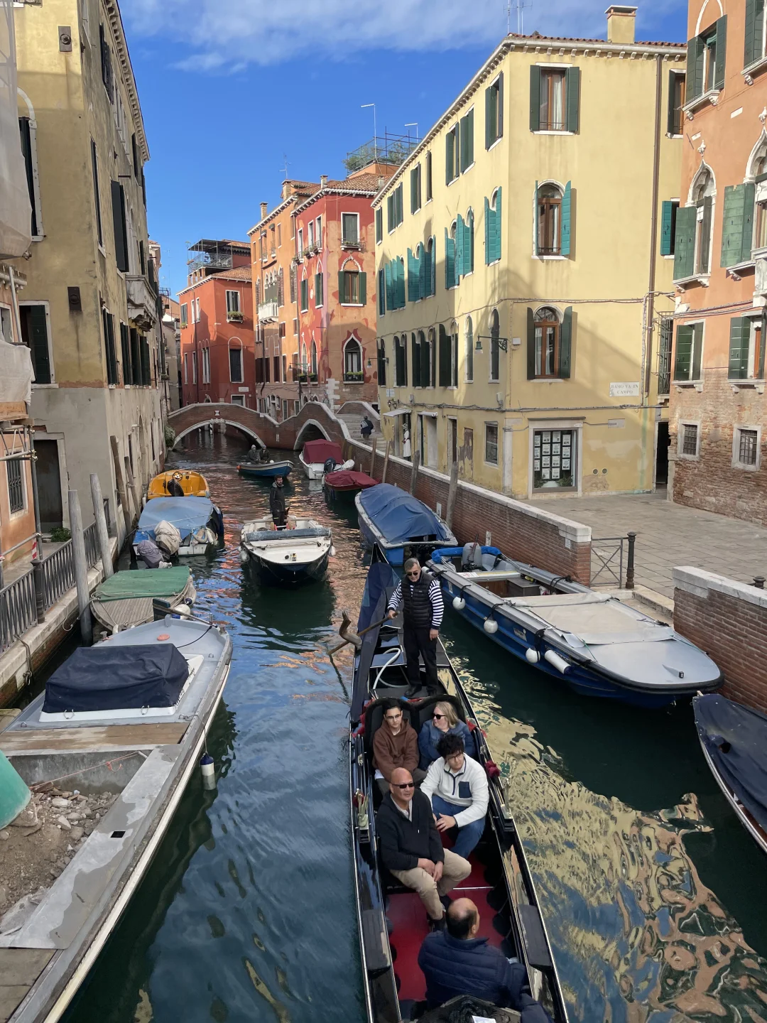 普通人出国旅行，其实注意这几点就够了…