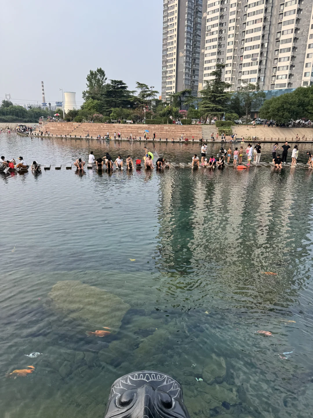 市区里能有这样玩水的地方，太幸福了吧！