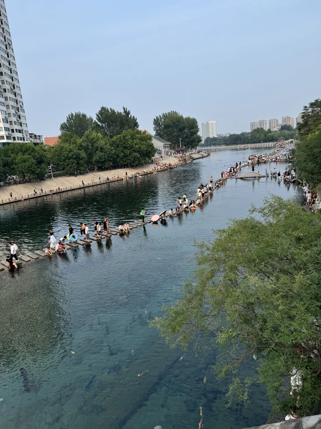 市区里能有这样玩水的地方，太幸福了吧！