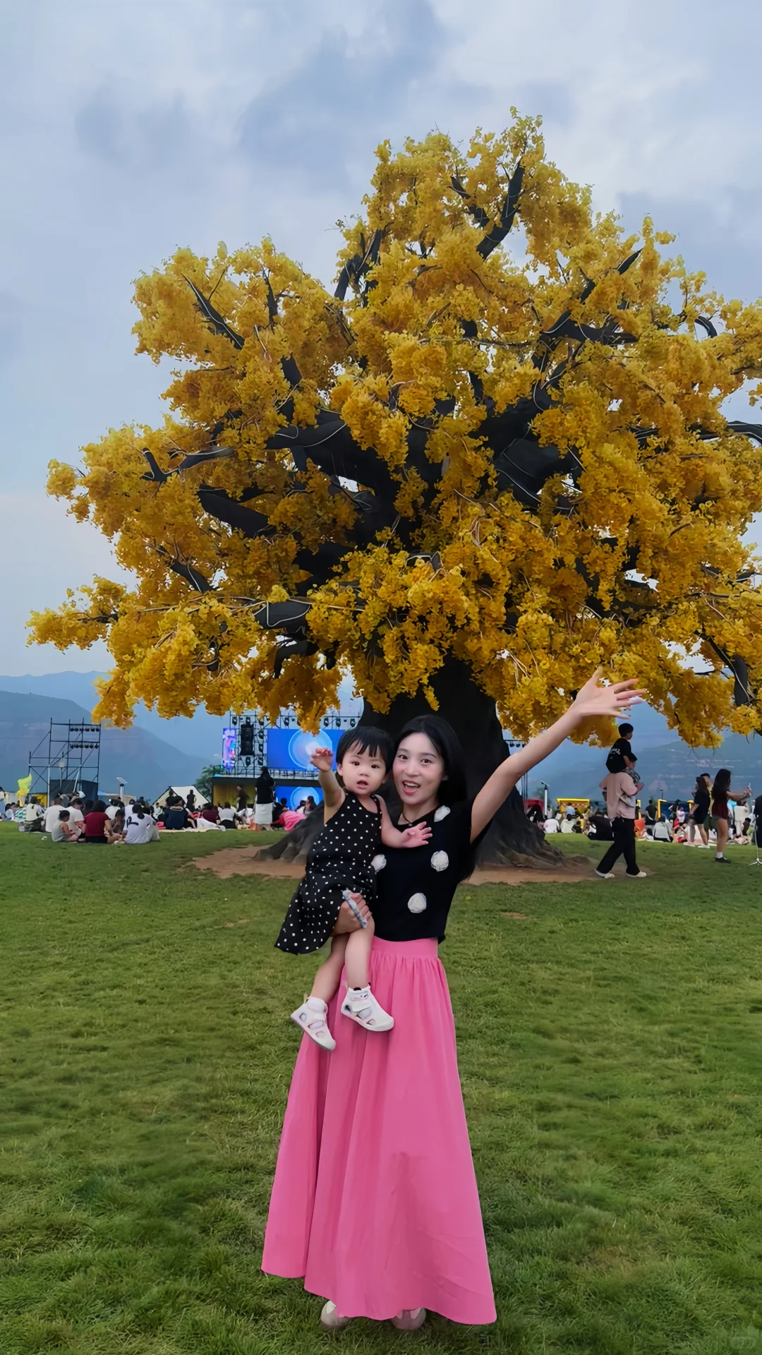 带15月龄宝宝勇闯太行五指山