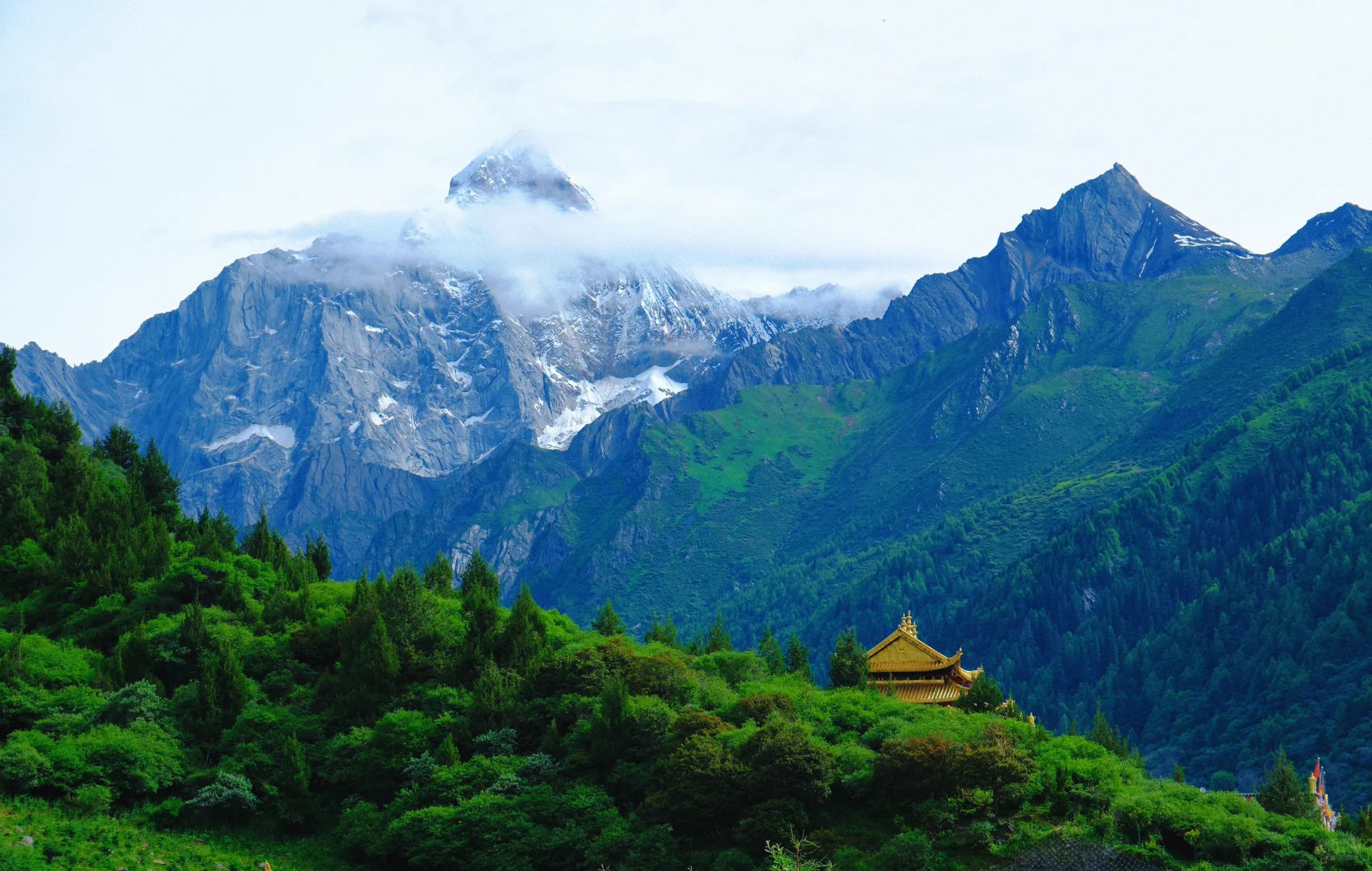 四姑娘山