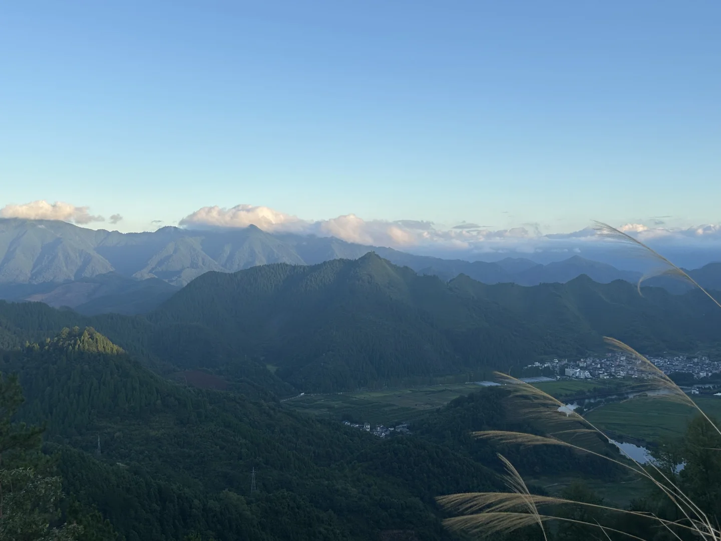 顶峰的风景远超你的想象⛰️