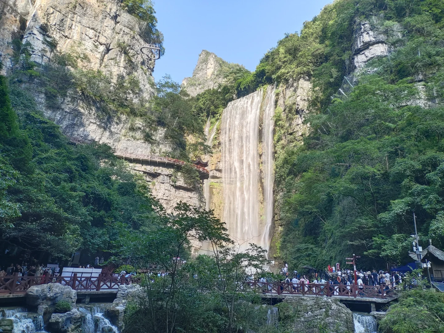宝藏小众景点宜昌三峡大瀑布