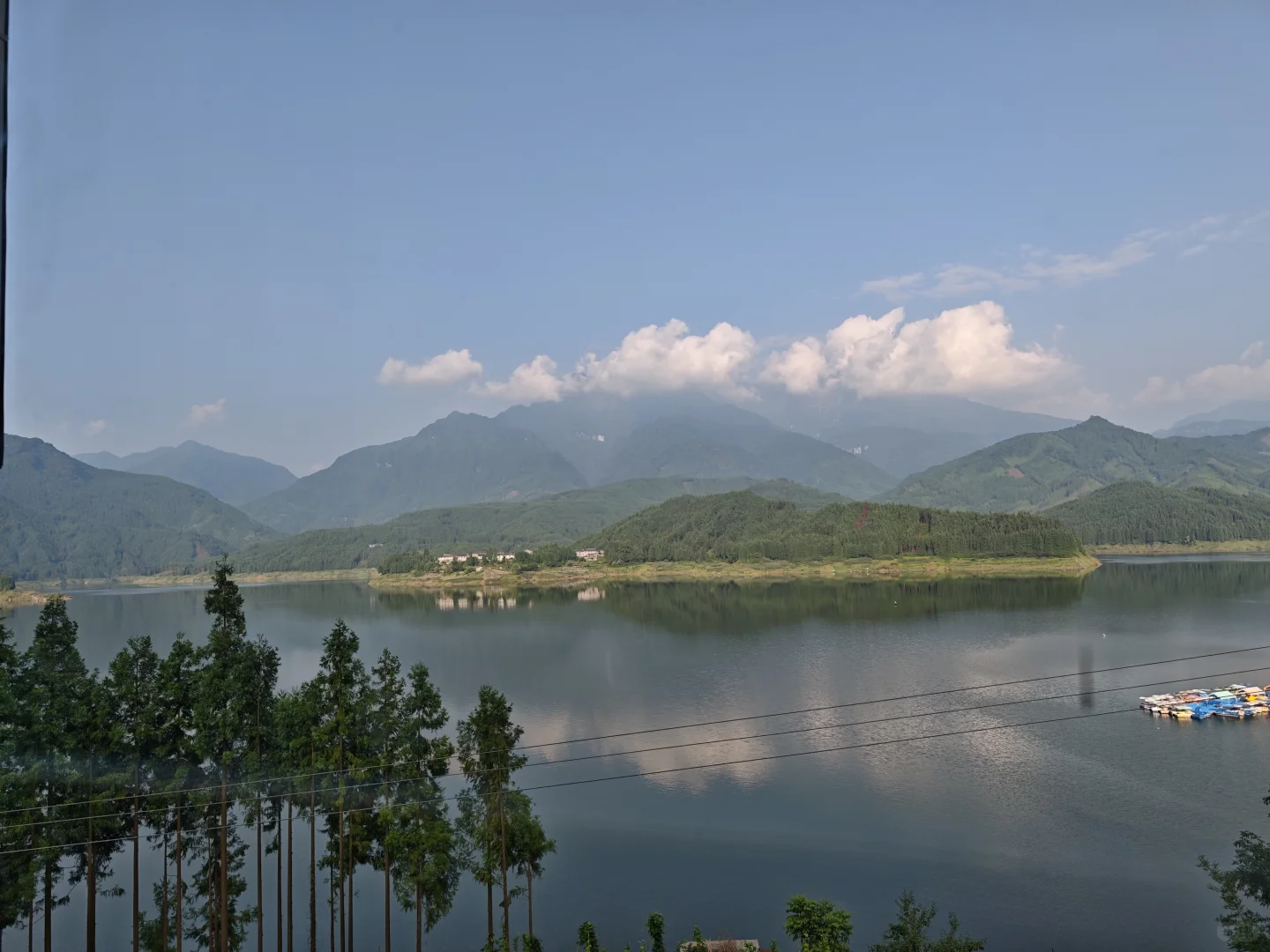 说好的青城山，却来了瓦屋山