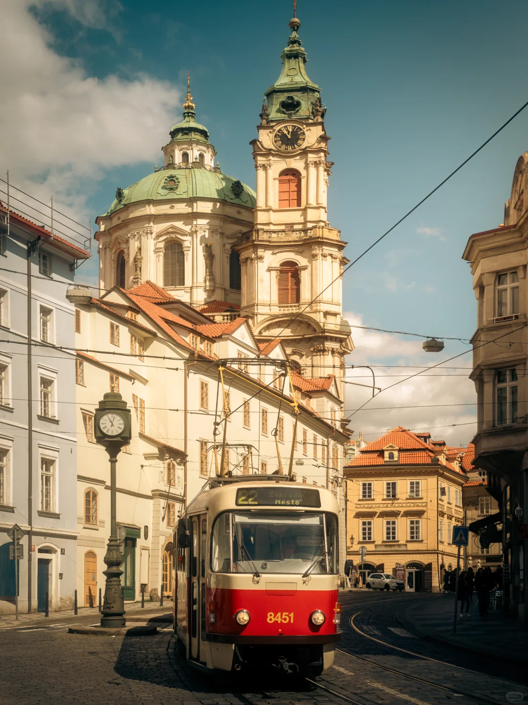 我很少用震撼形容一座城🇨🇿直到来到布拉格