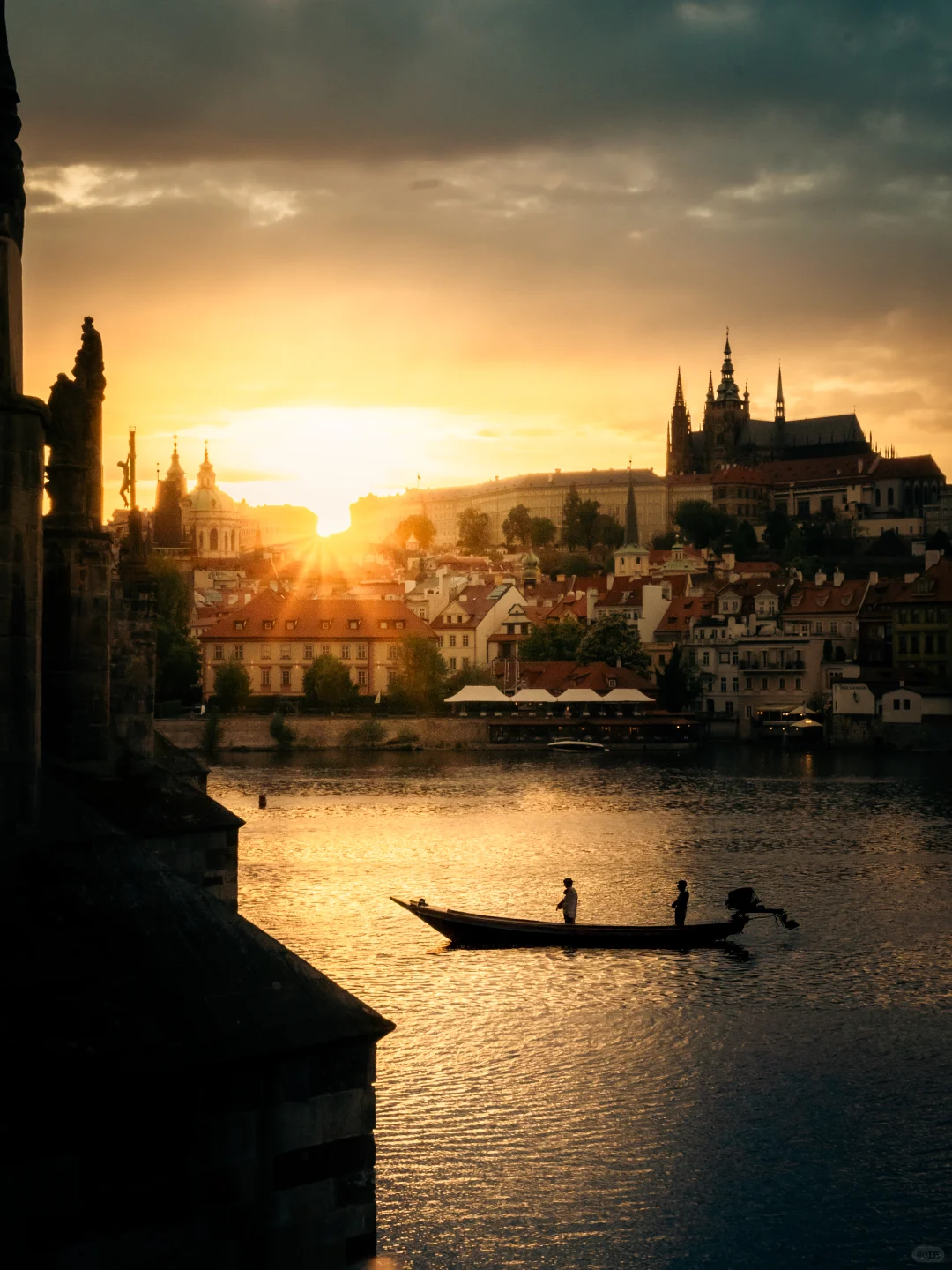 我很少用震撼形容一座城🇨🇿直到来到布拉格