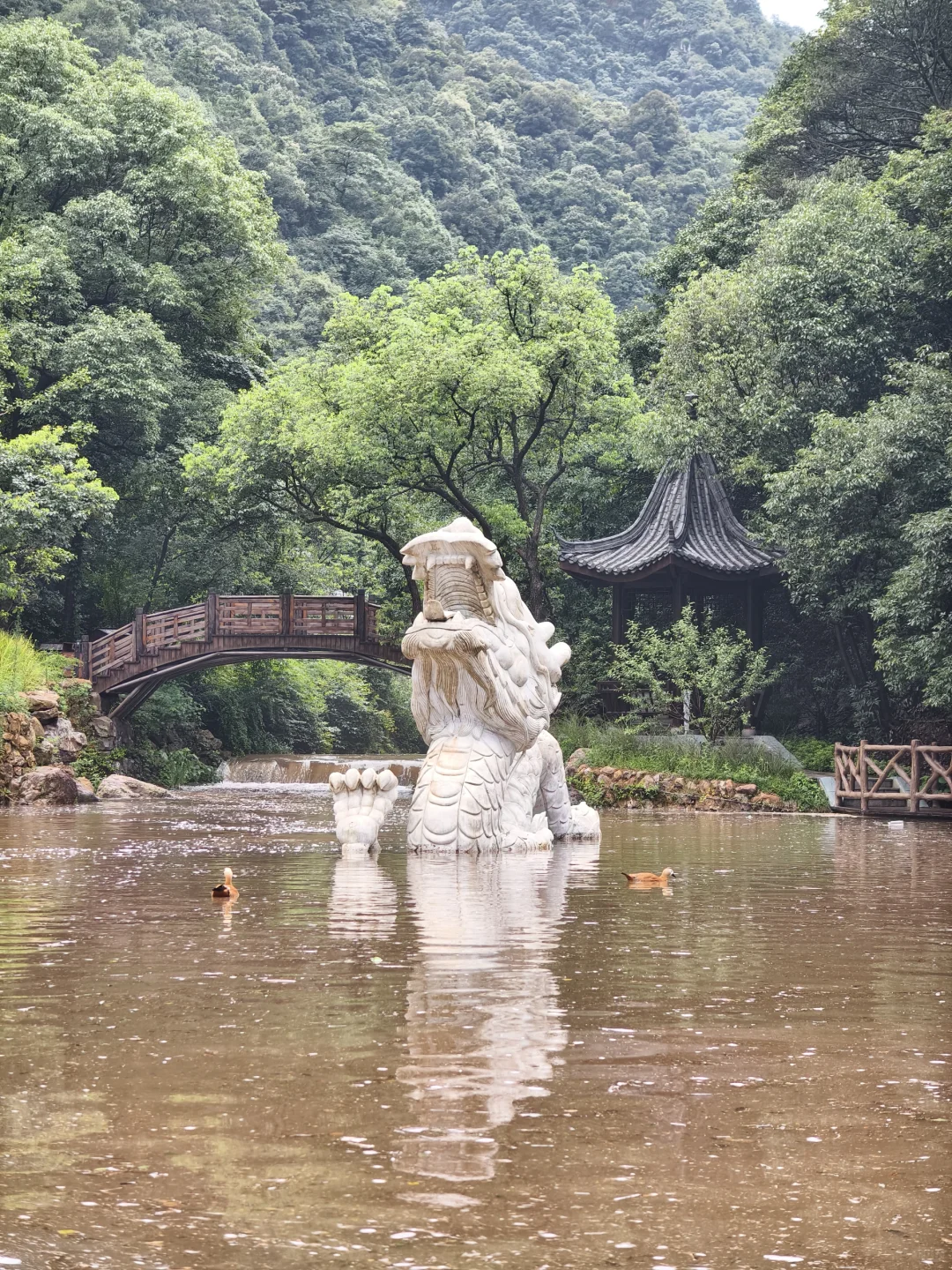 白龙潭景区