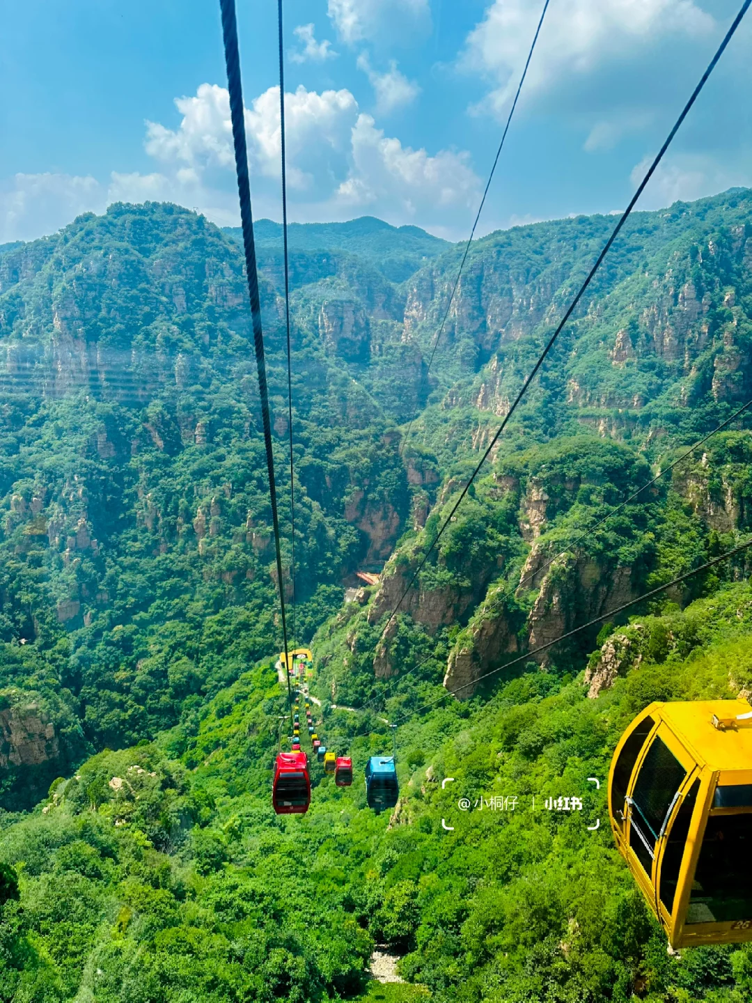 不是九寨沟是北京‼️高山飞瀑🏞️栈道滑车🎢