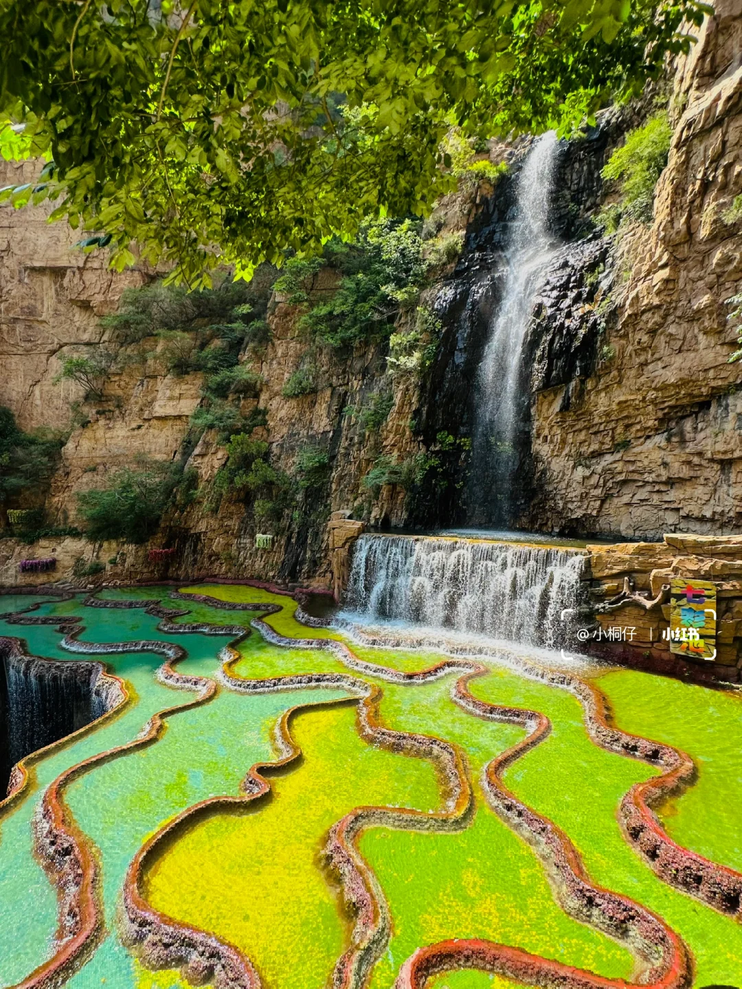 不是九寨沟是北京‼️高山飞瀑🏞️栈道滑车🎢