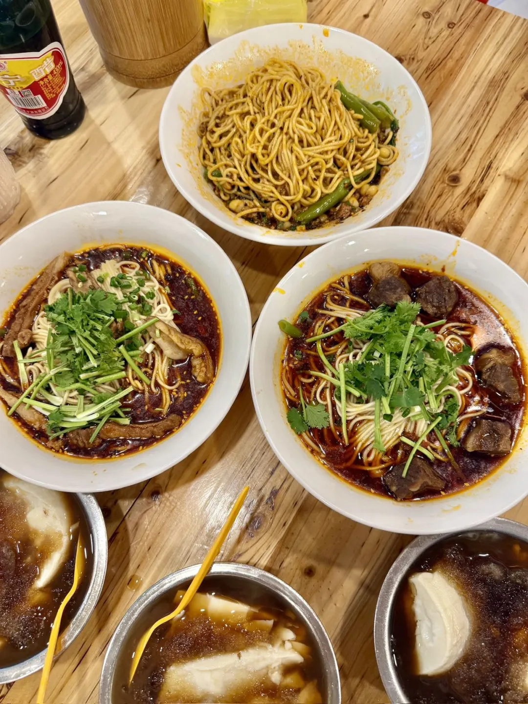 给来重庆旅游的朋友一些实用的美食推荐！