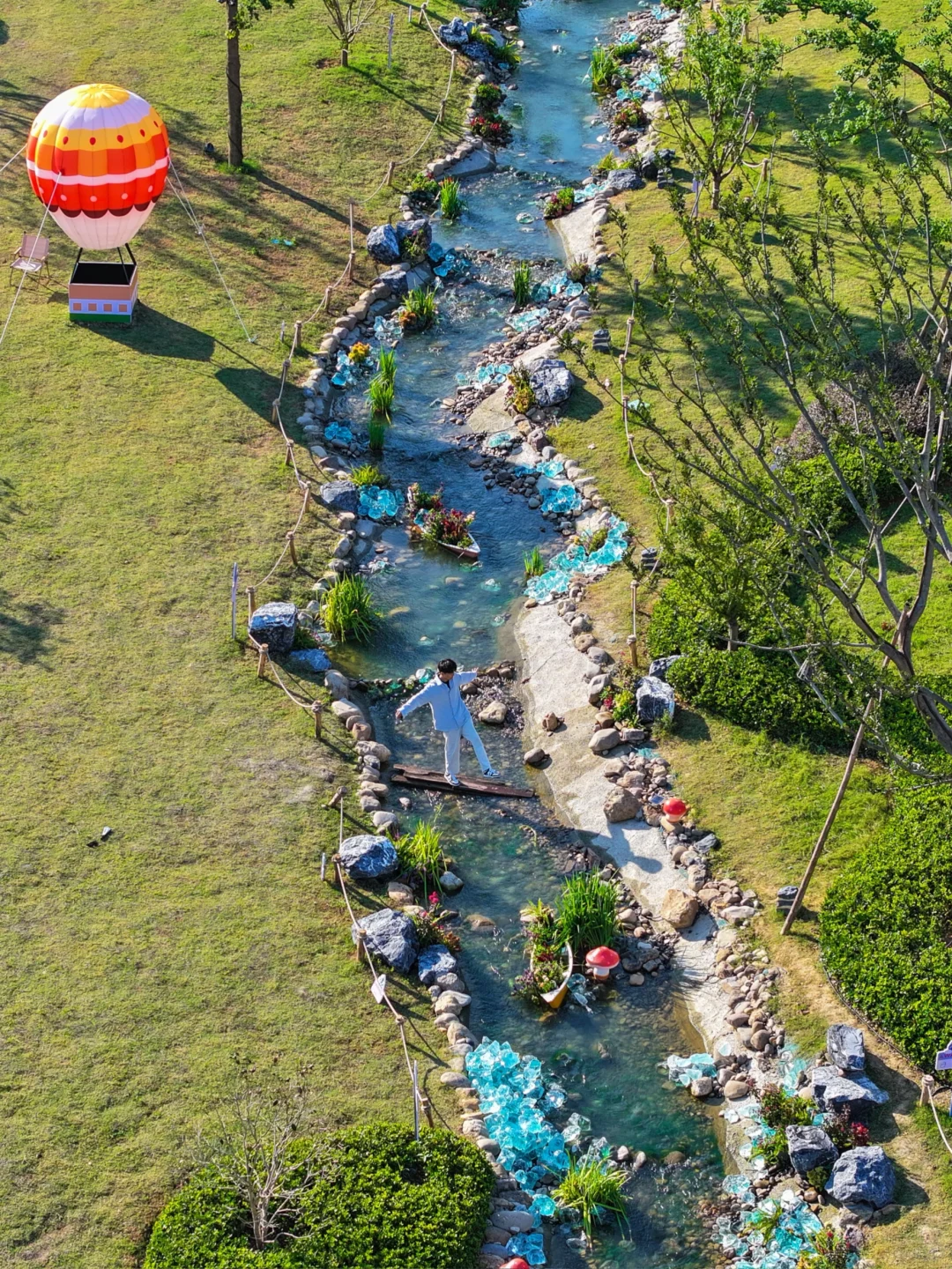 迄今为止，我最喜欢的旅游小镇出现了