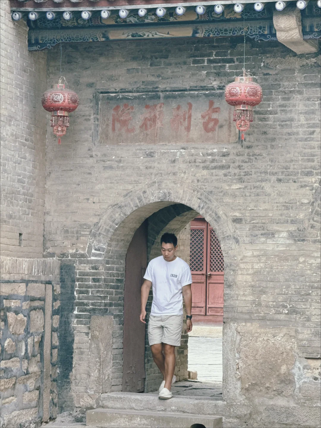吕梁这座未商业化的古寺📿藏着千年的浪漫