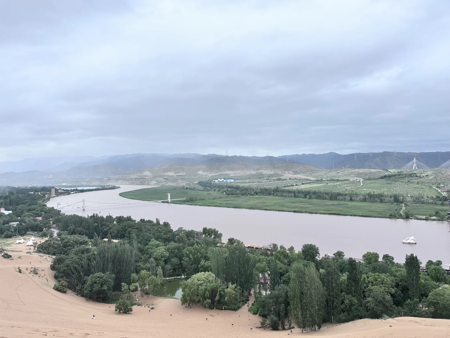 环贺兰山自驾游——沙坡头景区错峰体验