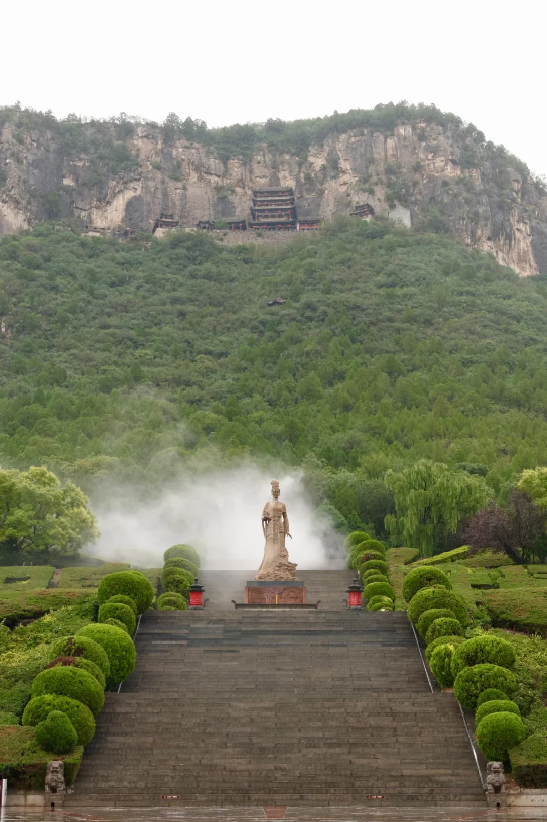 河北邯郸🏜️娲皇宫 | 悬崖峭壁上的“活楼”