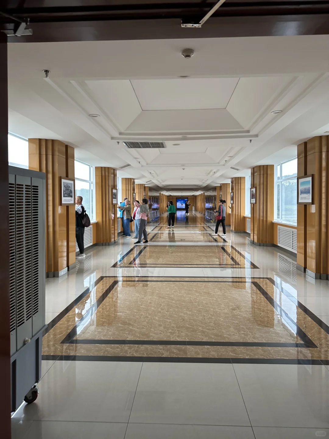 【绥芬河国门景区】