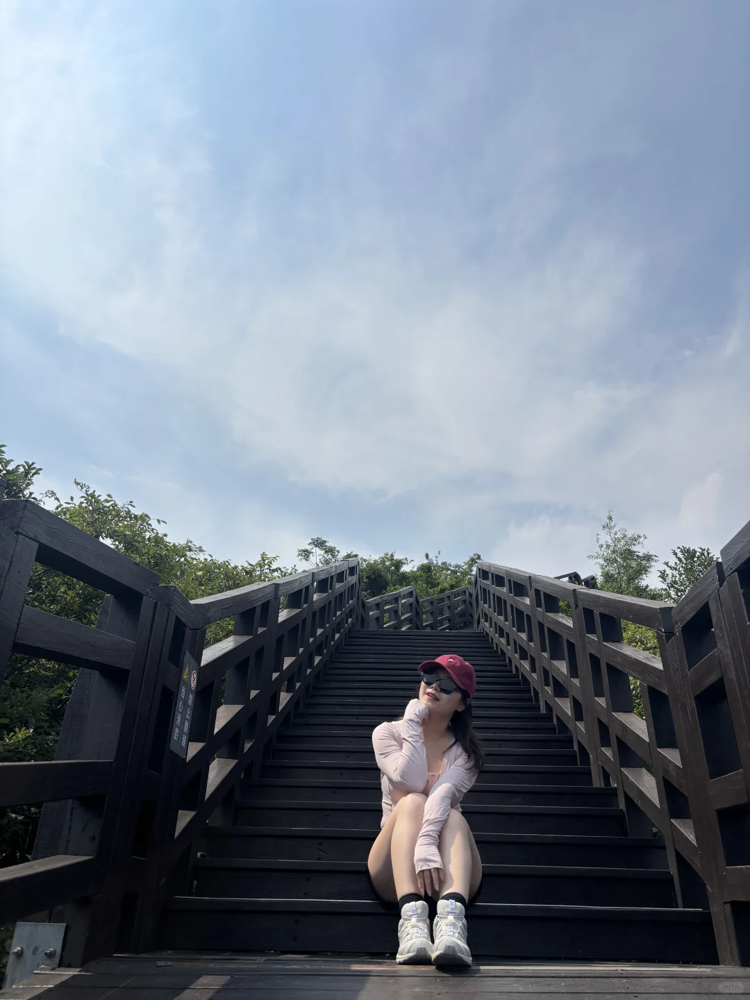 为什么要去登山？因为山在那里⛰️