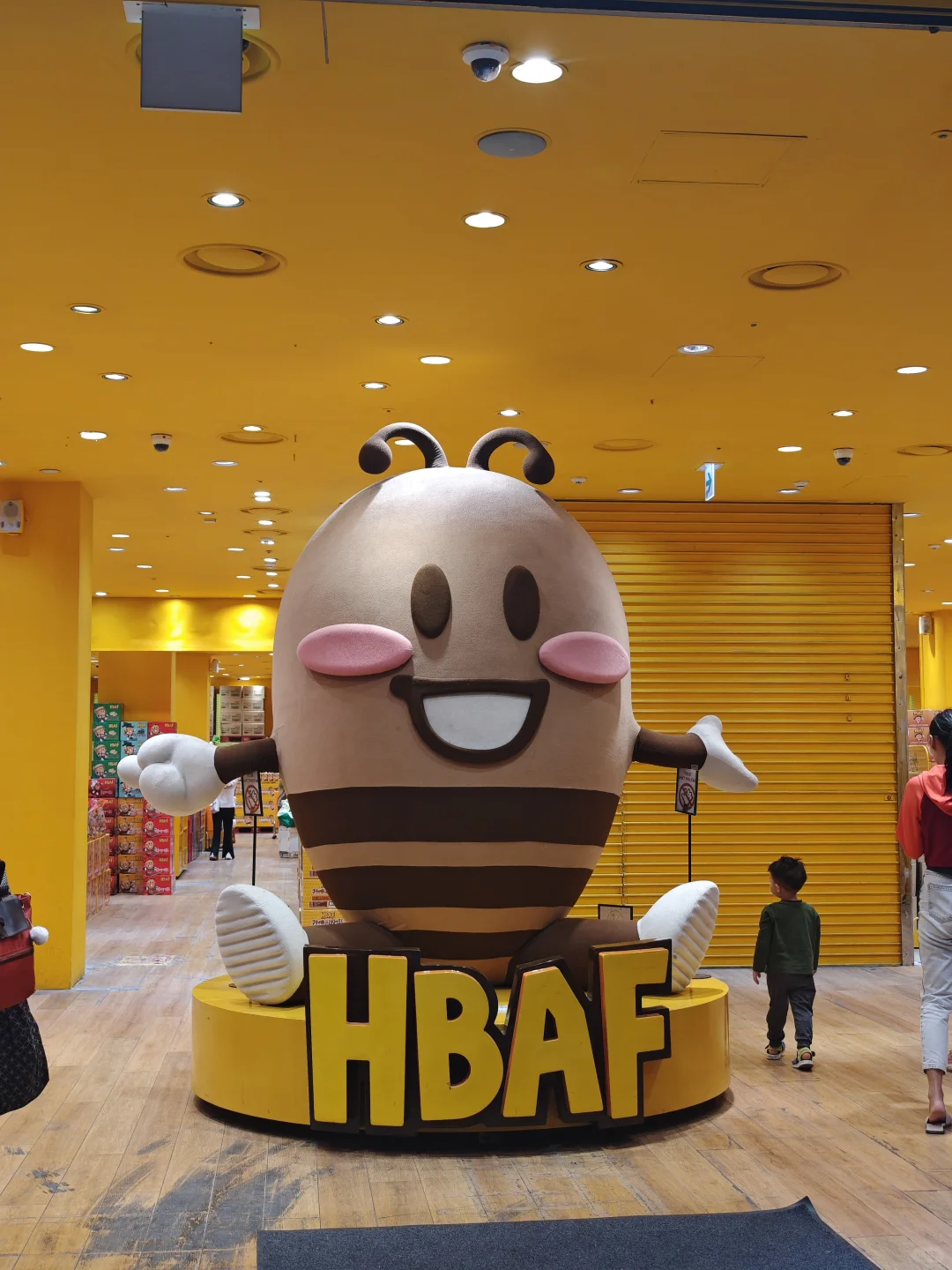 首尔明洞逛街攻略｜韩剧的热闹与烟火气！！