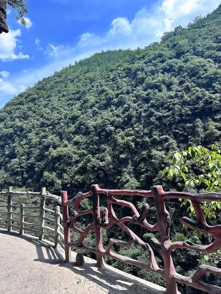 美食控必去！地心谷吃喝玩一体
