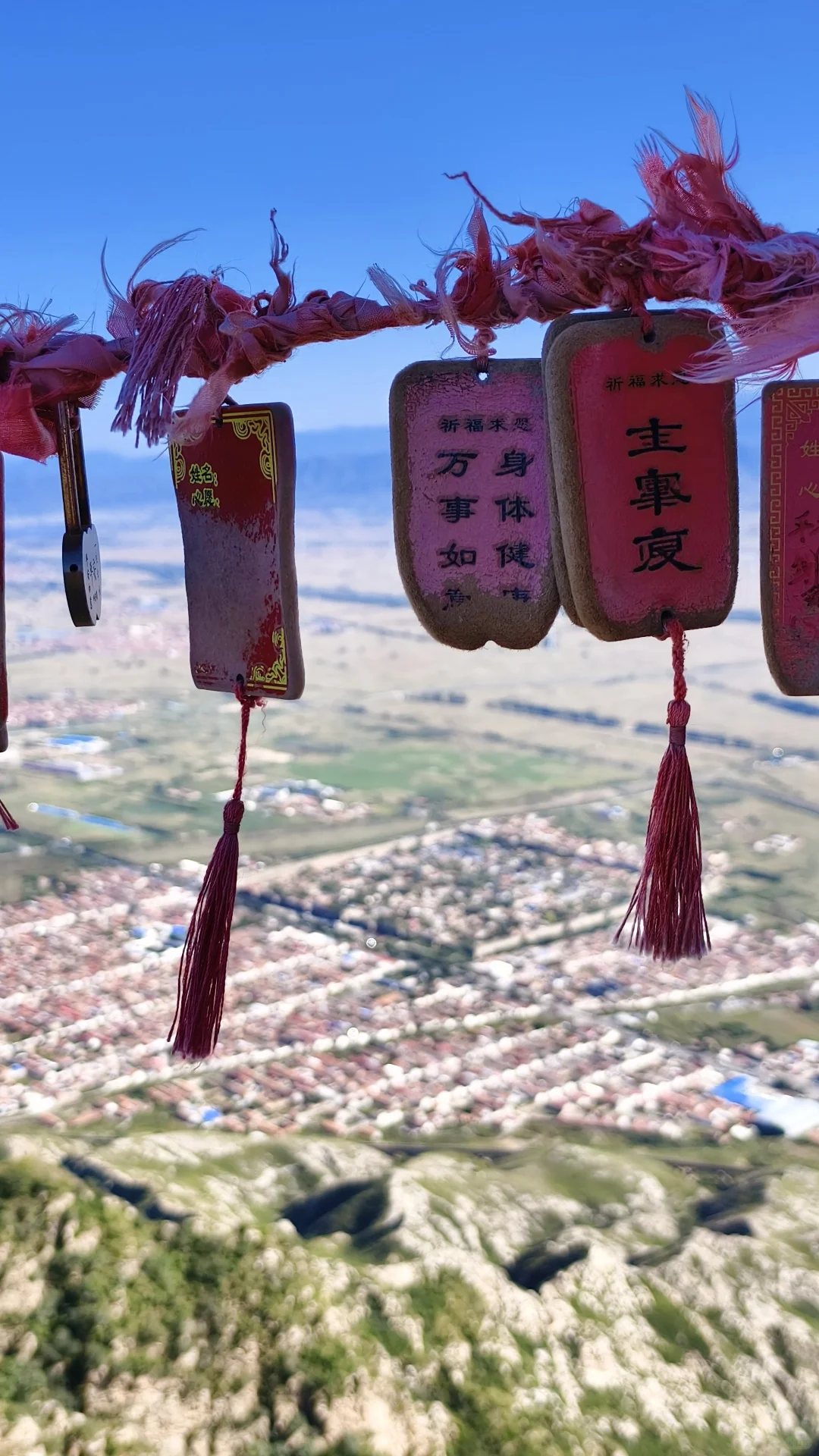 孤独的人，爬最孤独的山