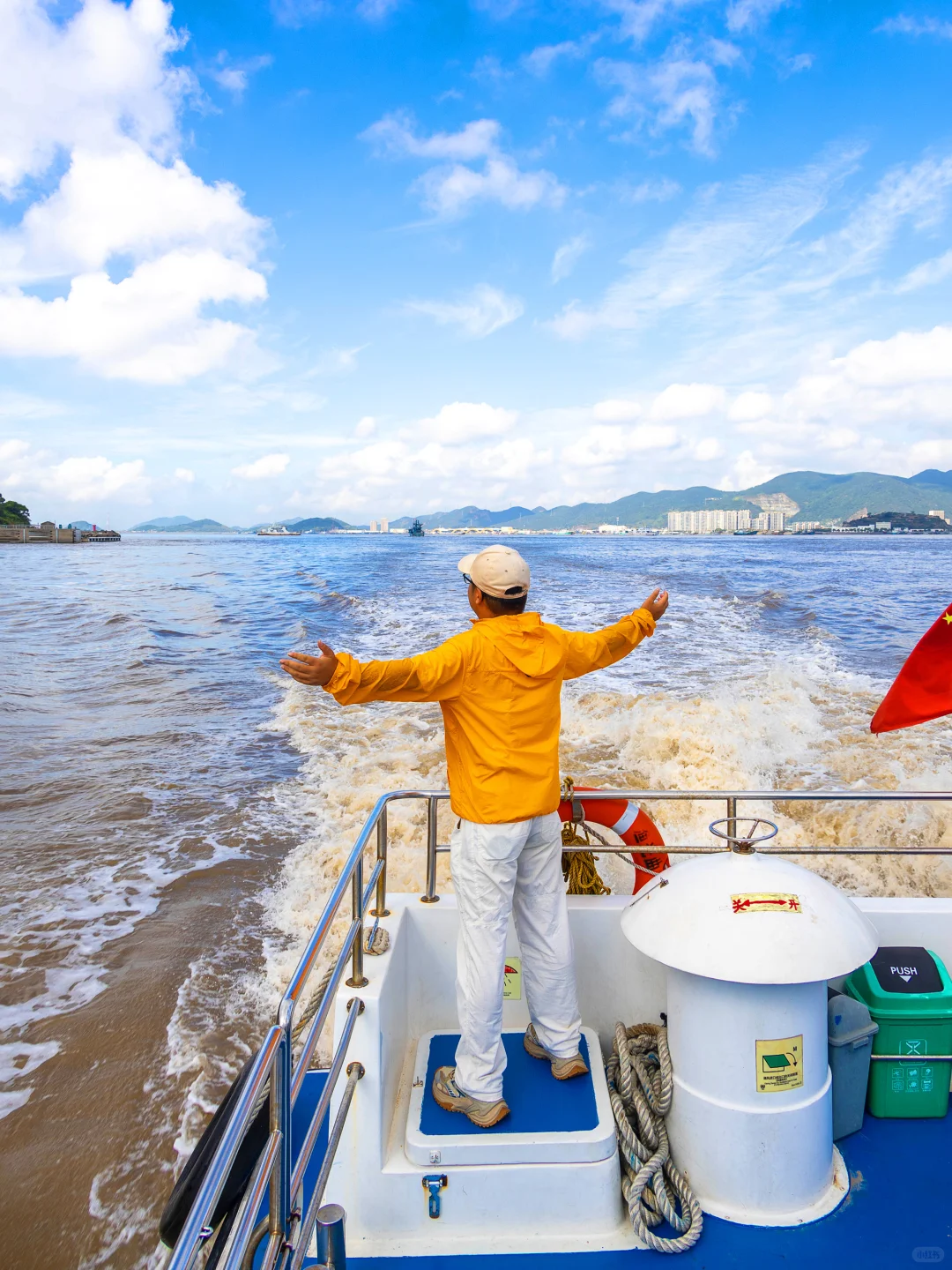 国庆反向游🎉推荐一个绝对冷门的海边小城